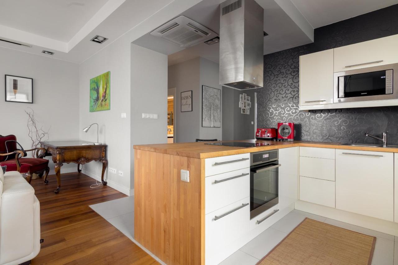 Hlonda Deluxe Apartment With Terrace Warszawa Zewnętrze zdjęcie