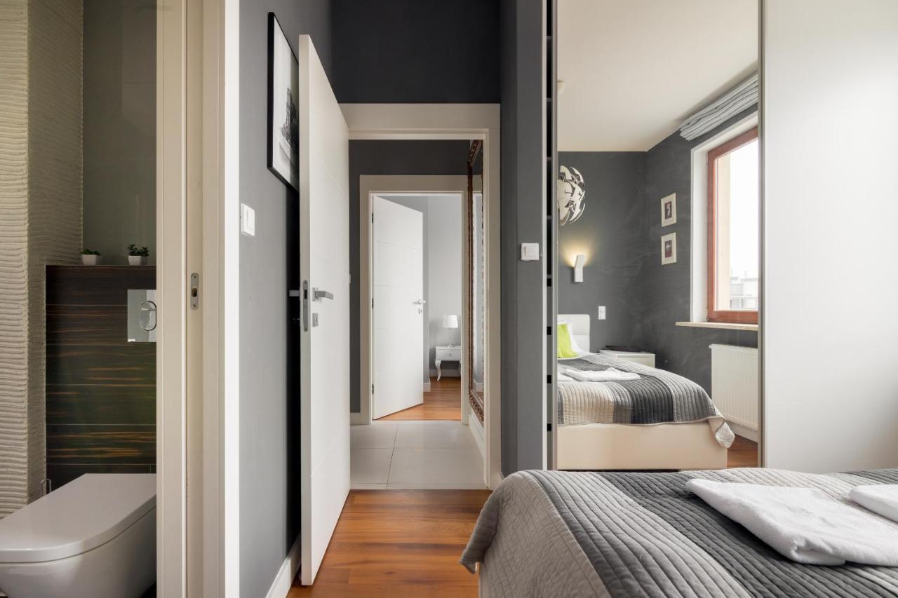 Hlonda Deluxe Apartment With Terrace Warszawa Zewnętrze zdjęcie