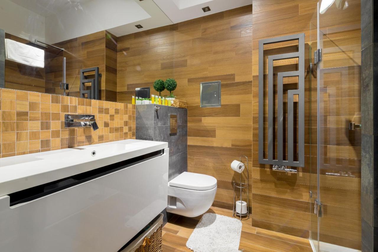 Hlonda Deluxe Apartment With Terrace Warszawa Zewnętrze zdjęcie