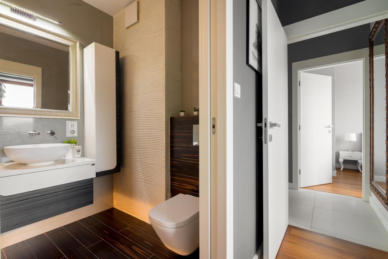 Hlonda Deluxe Apartment With Terrace Warszawa Zewnętrze zdjęcie